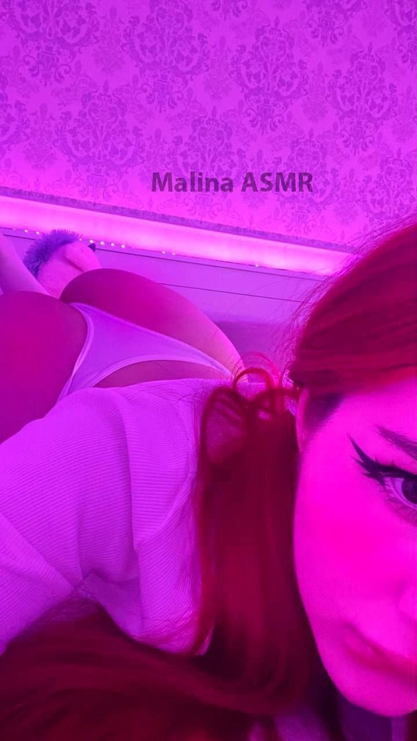 Malina ASMR вырез груди